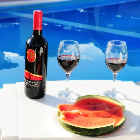 Vila Gioiosa Vacation In Sicily With Private Fenced Pool & Hydro-massage Please Read, Leggete, Host Info Before Requesting