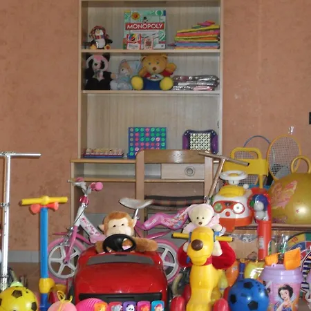 Gioiosa Vacation In Sicily With Private Fenced Pool & Hydro-massage Please Read, Leggete, Host Info Before Requesting Vila Favara