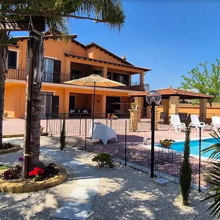 Villa Gioiosa Vacation In Sicily With Private Fenced Pool & Hydro-massage Favara