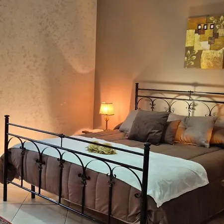 Gioiosa Vacation In Sicily With Private Fenced Pool & Hydro-massage Villa