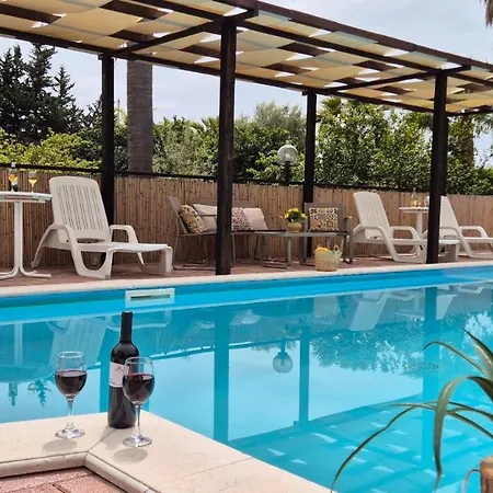 Gioiosa Vacation In Sicily With Private Fenced Pool & Hydro-massage