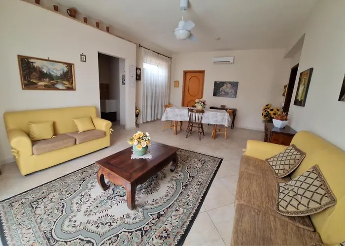 Gioiosa Vacation In Sicily With Private Fenced Pool & Hydro-massage Please Read, Leggete, Host Info Before Requesting *