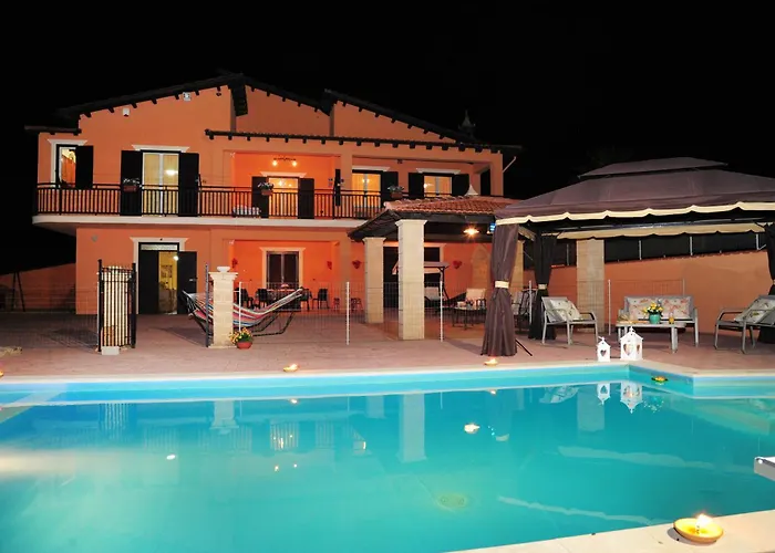 Gioiosa Vacation In Sicily With Private Fenced Pool & Hydro-massage Please Read, Leggete, Host Info Before Requesting *