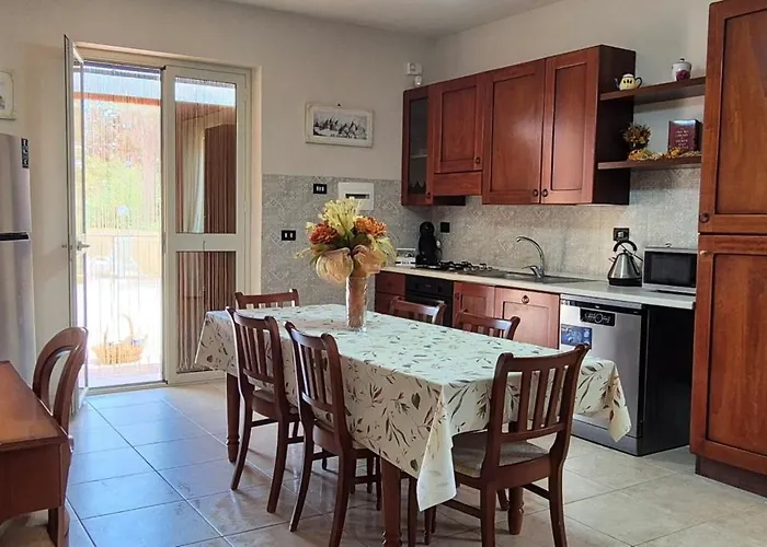 Gioiosa Vacation In Sicily With Private Fenced Pool & Hydro-massage Please Read, Leggete, Host Info Before Requesting